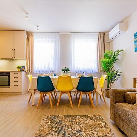 Roomy Apartment 80Sqm At City Center Free Parking Space, Ac & Balcony Βουδαπέστη Εξωτερικό φωτογραφία