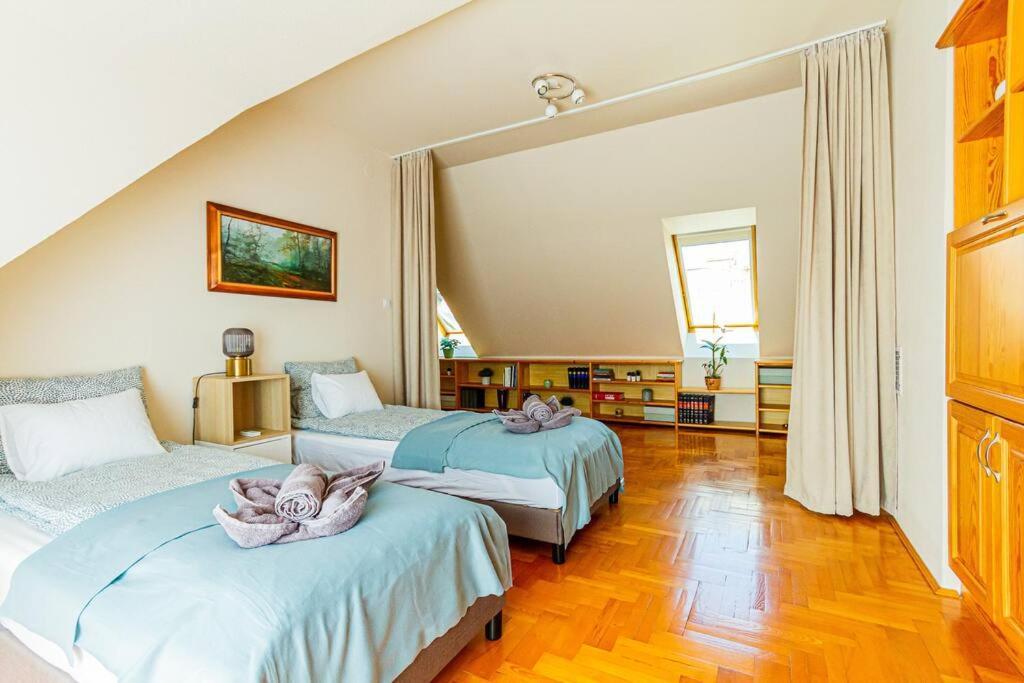 Roomy Apartment 80Sqm At City Center Free Parking Space, Ac & Balcony Βουδαπέστη Εξωτερικό φωτογραφία