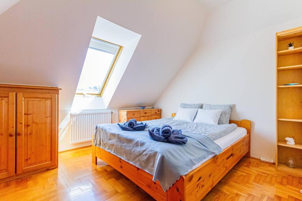 Roomy Apartment 80Sqm At City Center Free Parking Space, Ac & Balcony Βουδαπέστη Εξωτερικό φωτογραφία